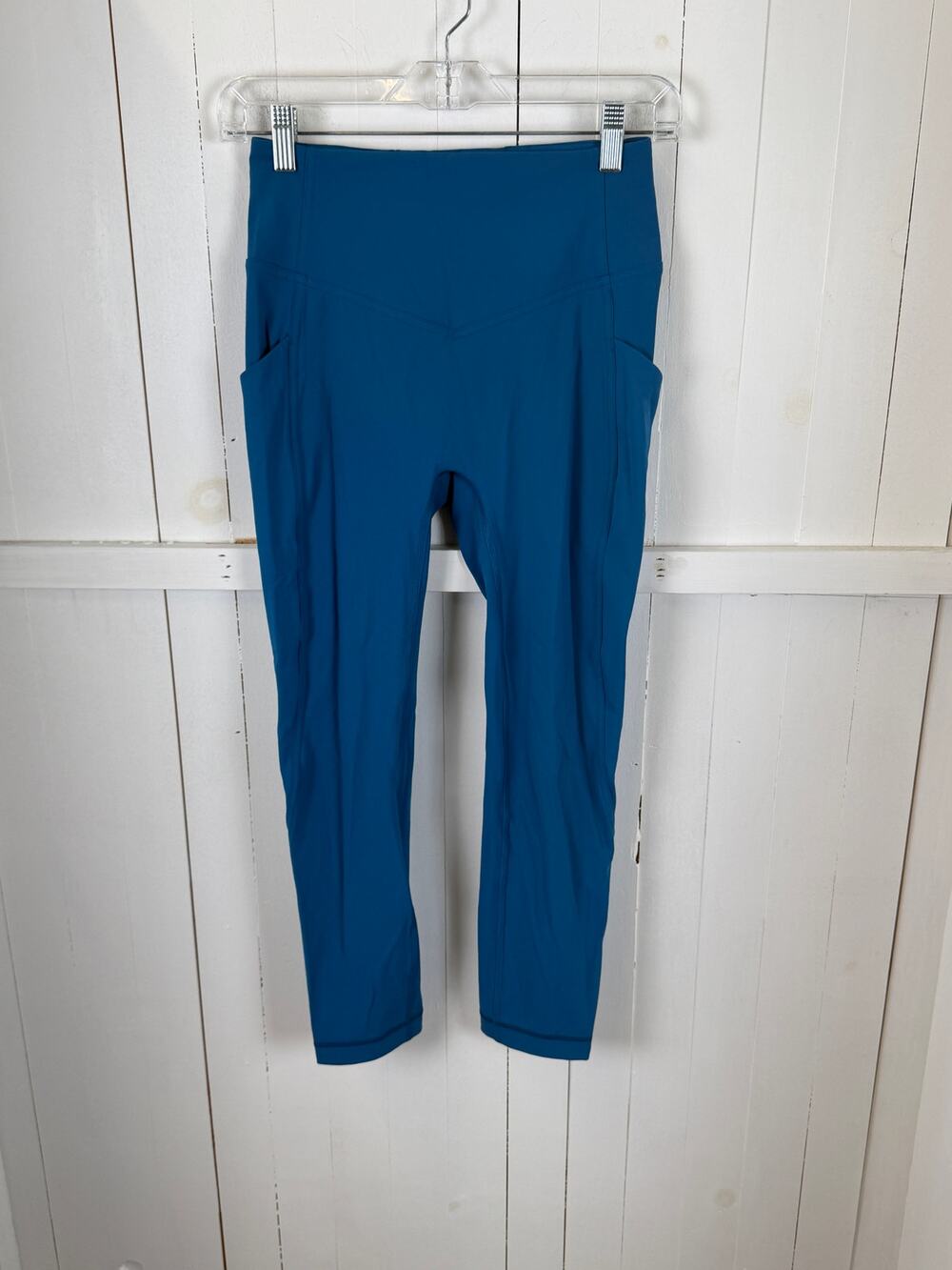 Lululemon Blue Ankle Leggings Size 6 Nylon Pre-Owned